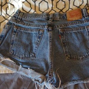 550 Levi's Cut-off Shorts